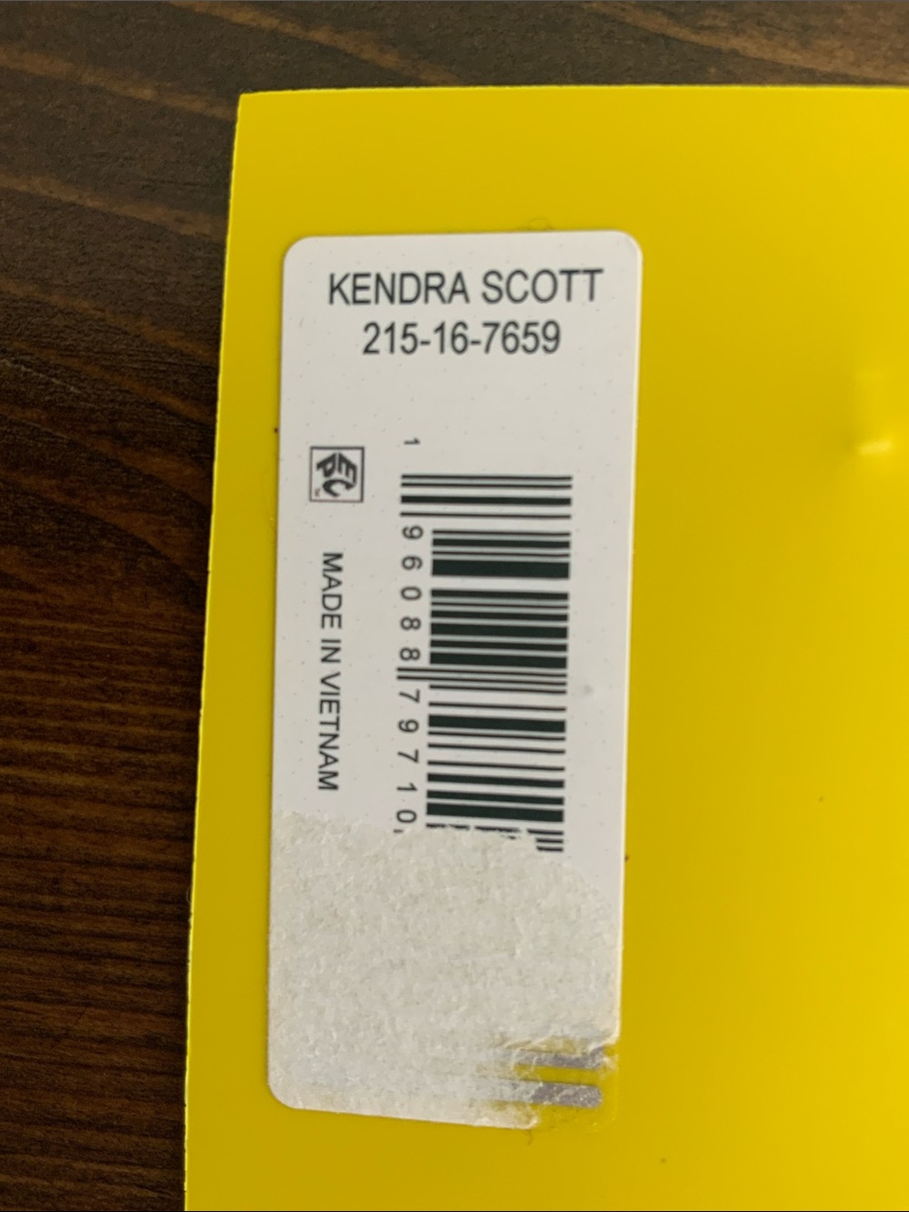 Kendra Scott Gold Star Hoop Earrings - Picture 2 of 3
